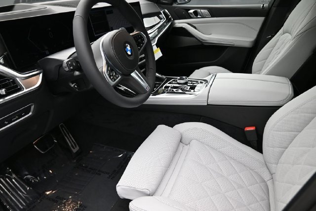New 2027 BMW X7 xDrive40i w/ M Sport Package AWD/4WD image 18