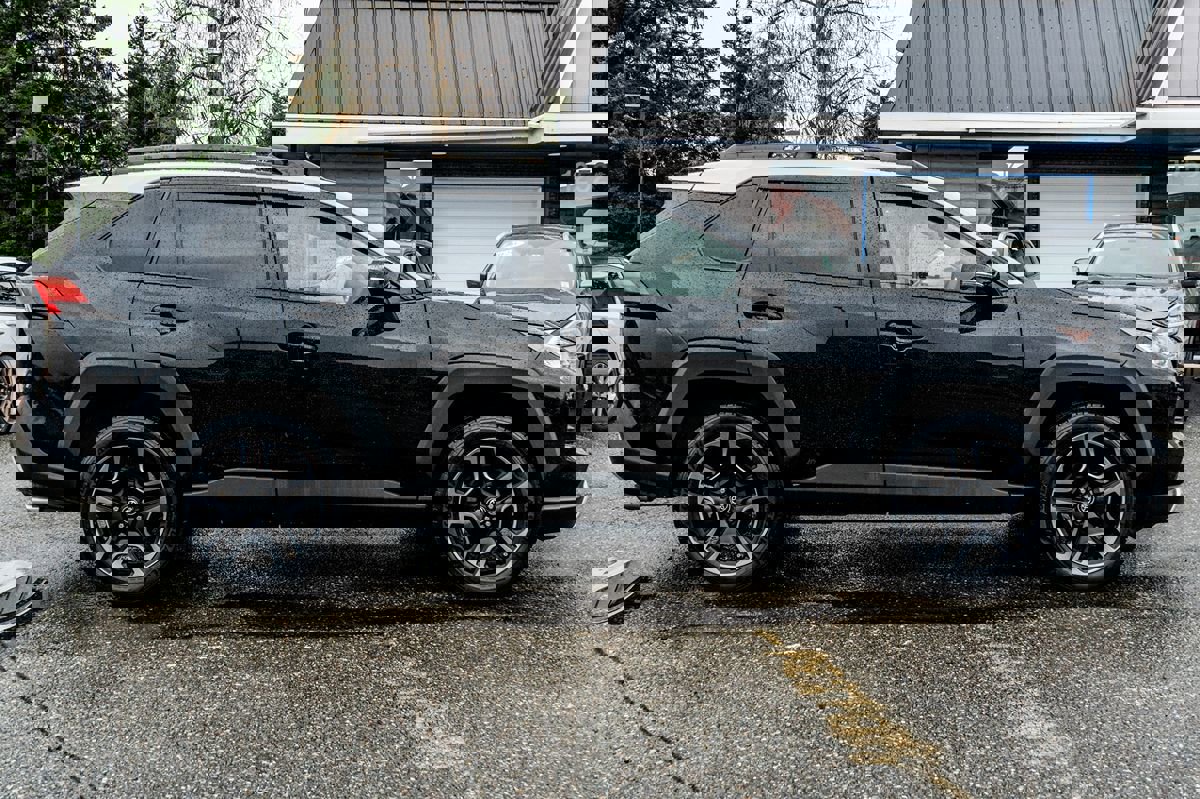 Used 2019 Toyota RAV4 Adventure w/ All Weather Liner Package image 19