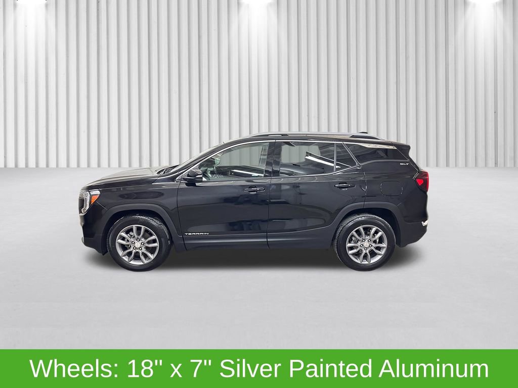 Used 2024 GMC Terrain SLT image 11