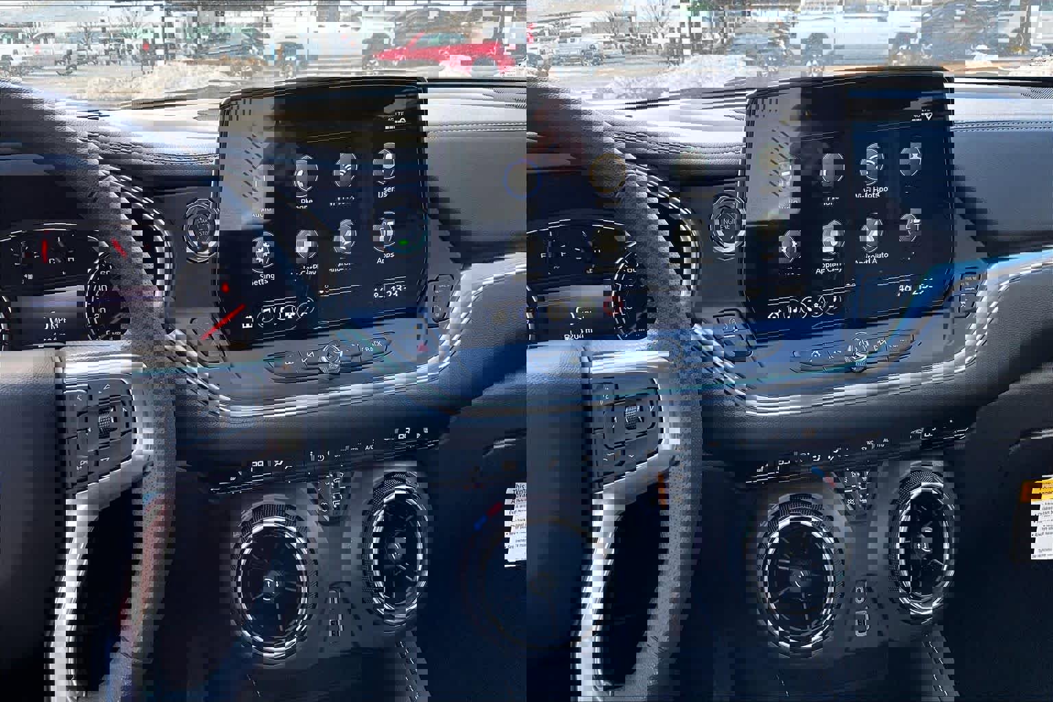 New 2026 Chevrolet Blazer LT w/ Midnight/Sport Edition image 7