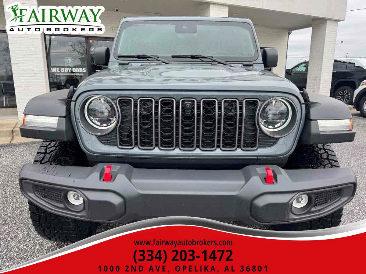 Used 2025 Jeep Gladiator Rubicon w/ Convenience Group AWD/4WD image 39