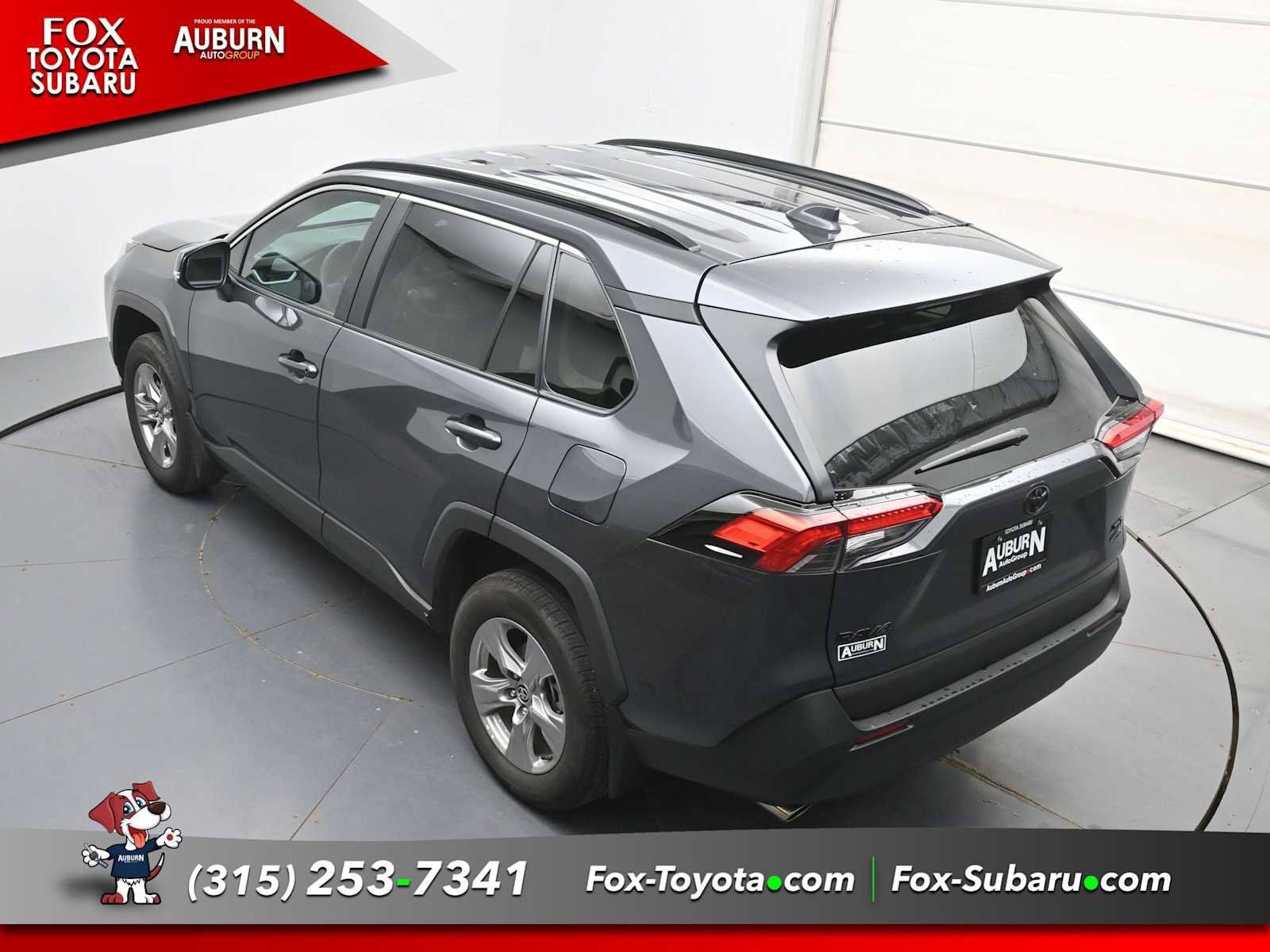 Used 2023 Toyota RAV4 XLE AWD/4WD image 29