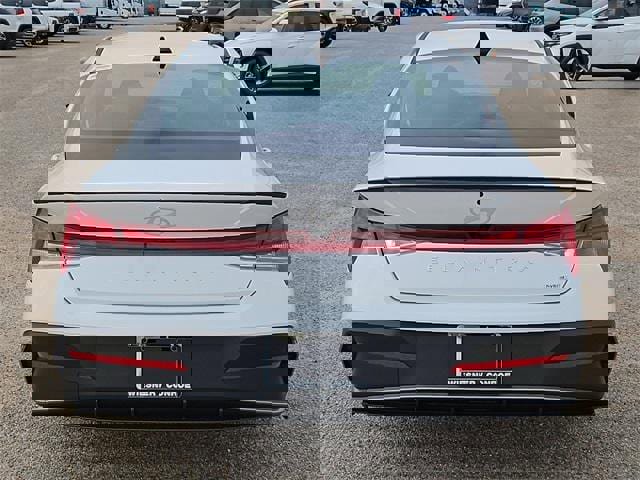 New 2025 Hyundai Elantra SEL image 6