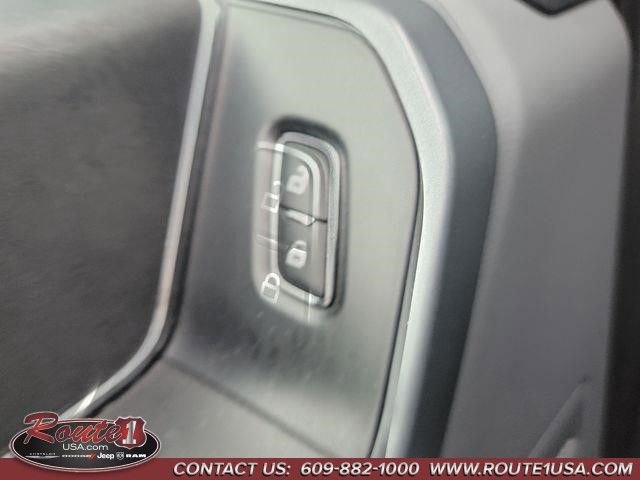 Used 2024 Ford F150 XLT w/ Mobile Office Package image 31