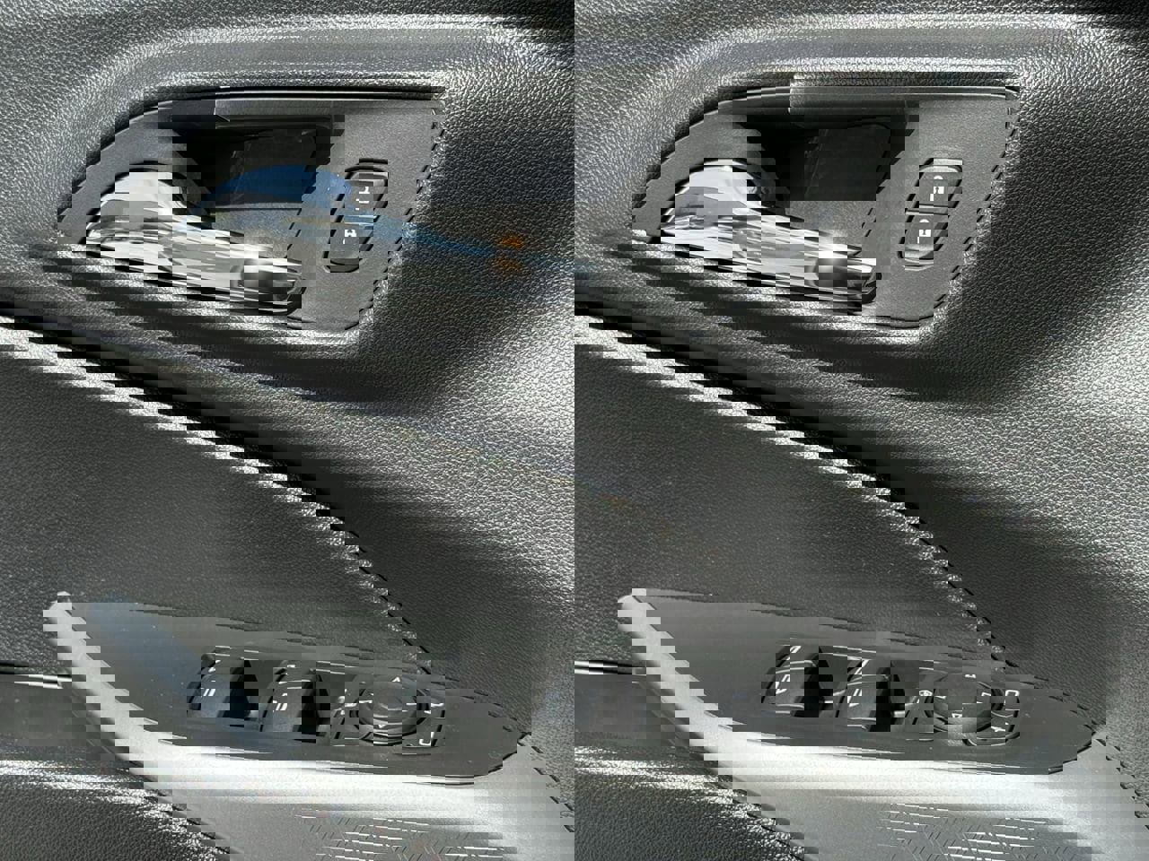 New 2026 Chevrolet Trax RS w/ Driver Confidence Package image 19