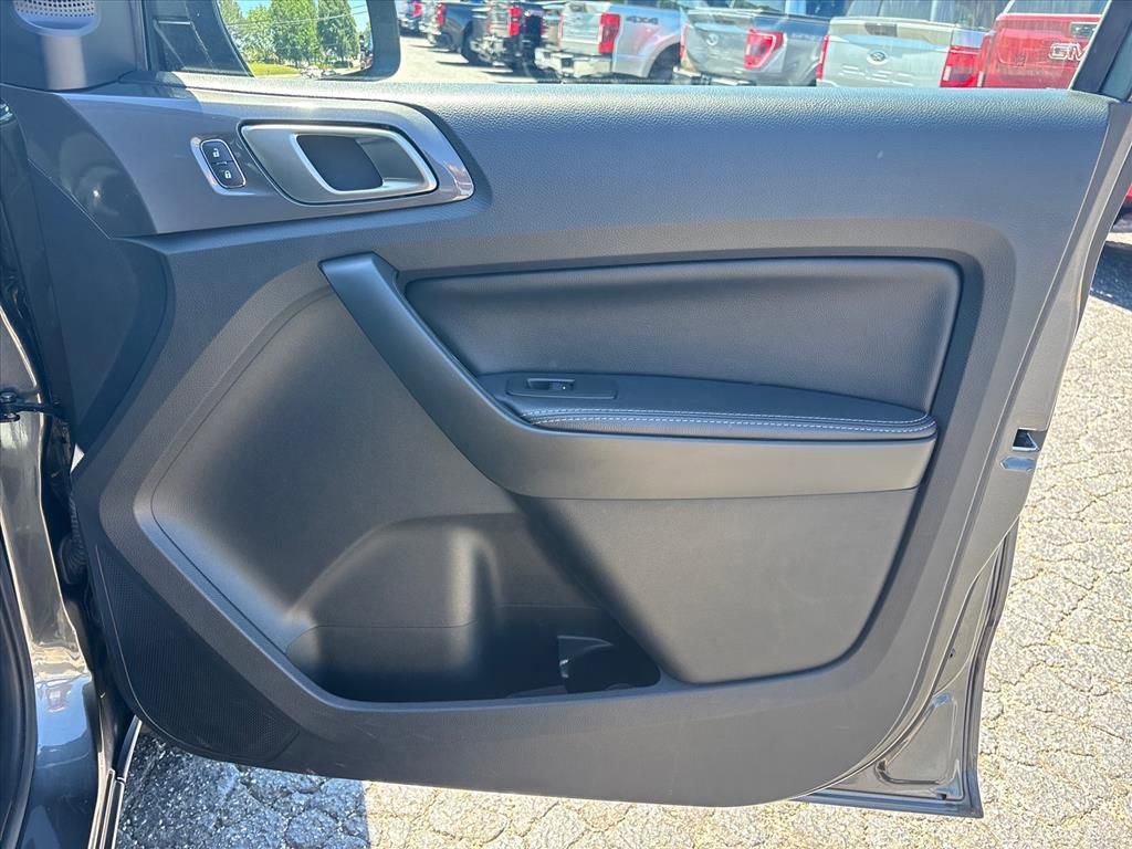 Used 2019 Ford Ranger Lariat w/ FX4 Off-Road Package AWD/4WD image 14
