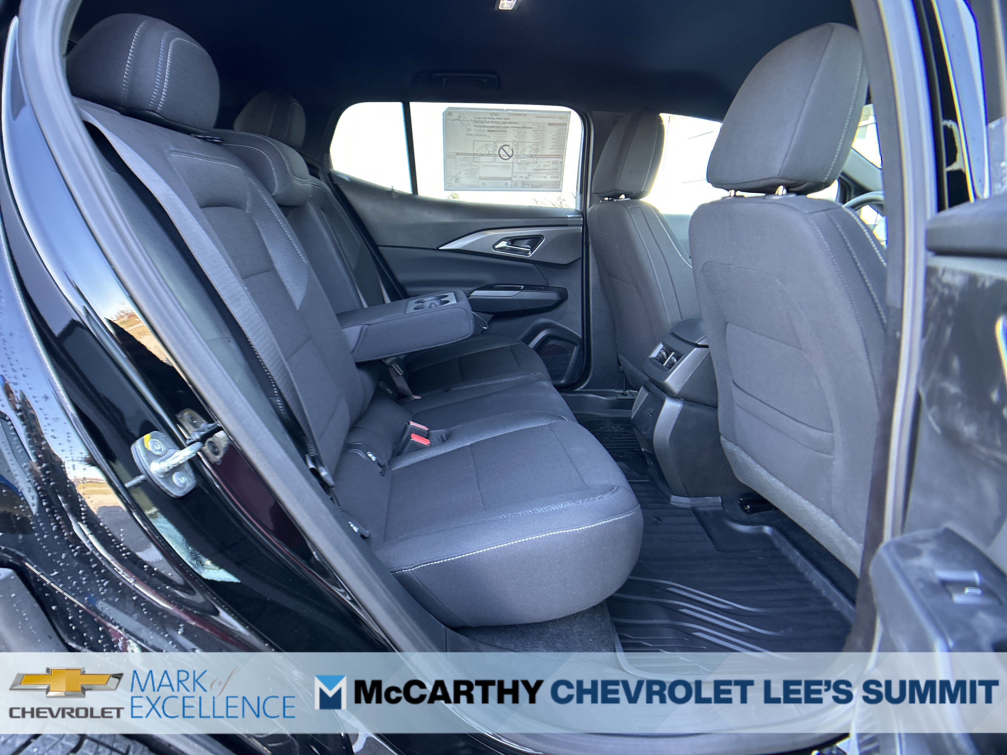 New 2026 Chevrolet Equinox EV LT w/ Comfort Package AWD/4WD image 36