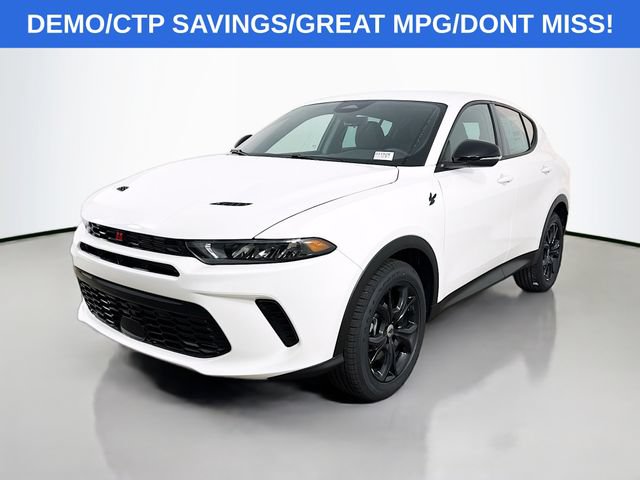 New 2025 Dodge Hornet GT w/ GT Blacktop Package AWD/4WD image 3