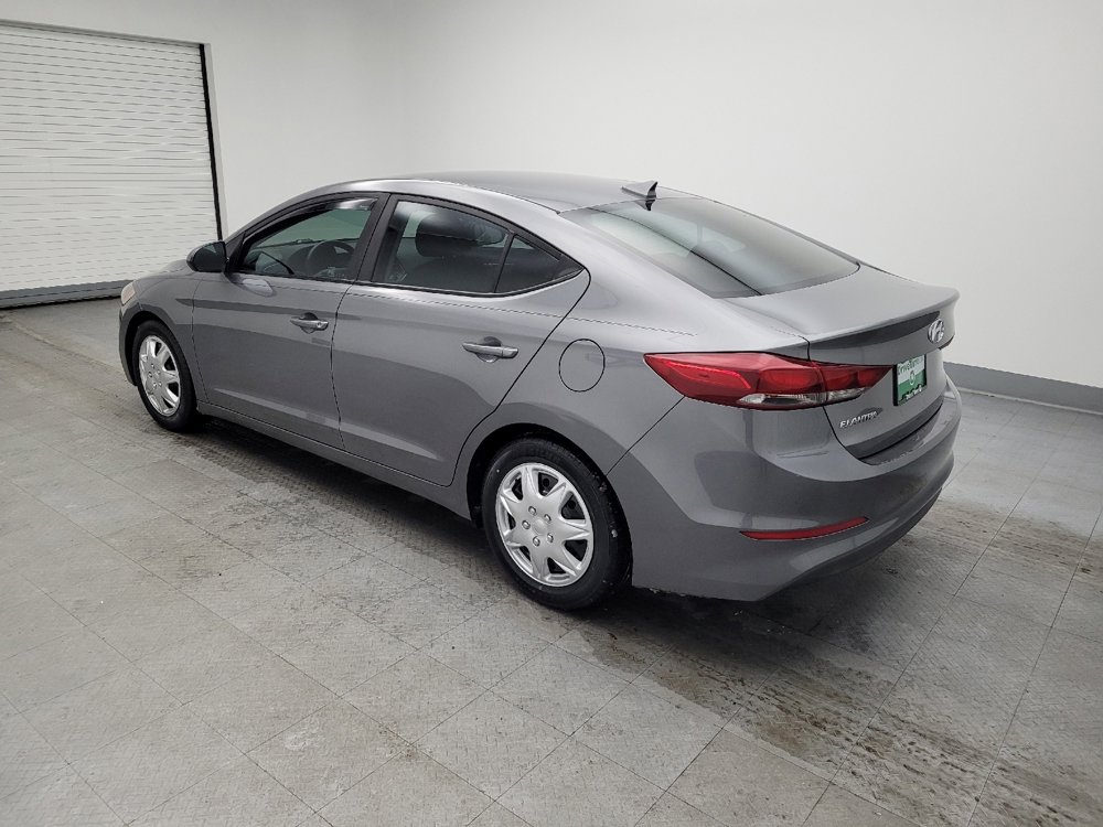 Used 2018 Hyundai Elantra SEL image 3