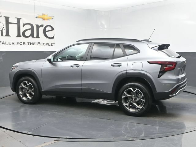 Used 2025 Chevrolet Trax LT w/ Driver Confidence Package FWD image 54