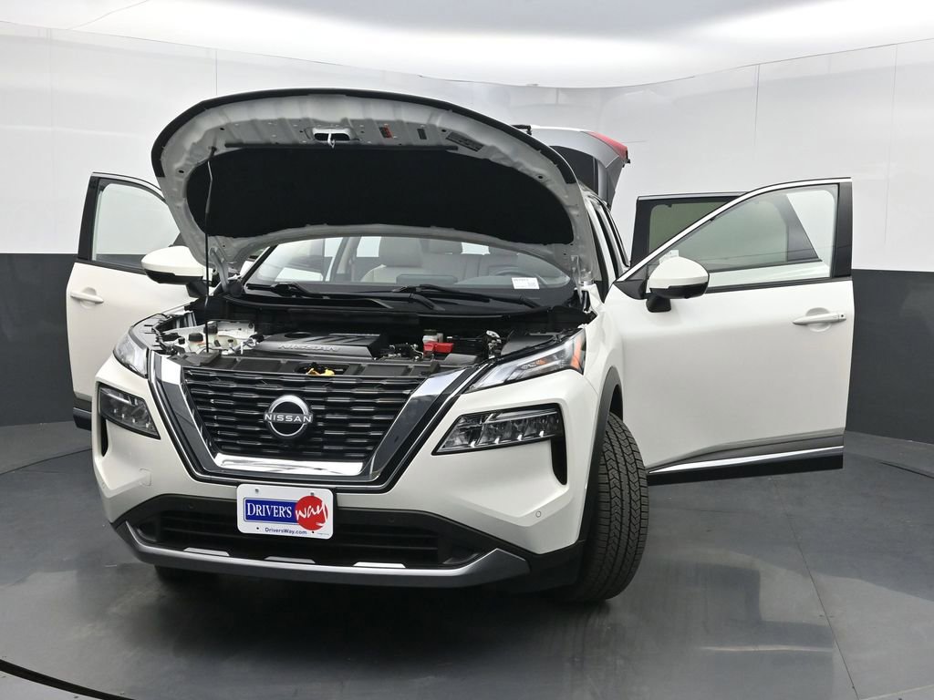 Used 2023 Nissan Rogue SL w/ SL Premium Package image 41