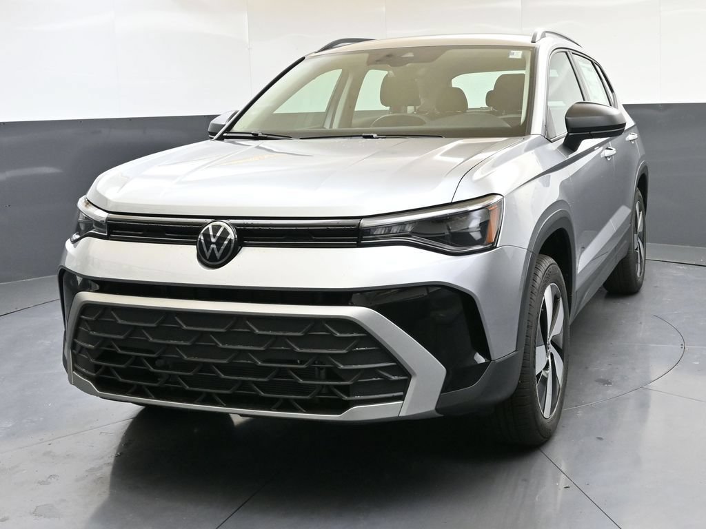 Used 2025 Volkswagen Taos S AWD/4WD image 1