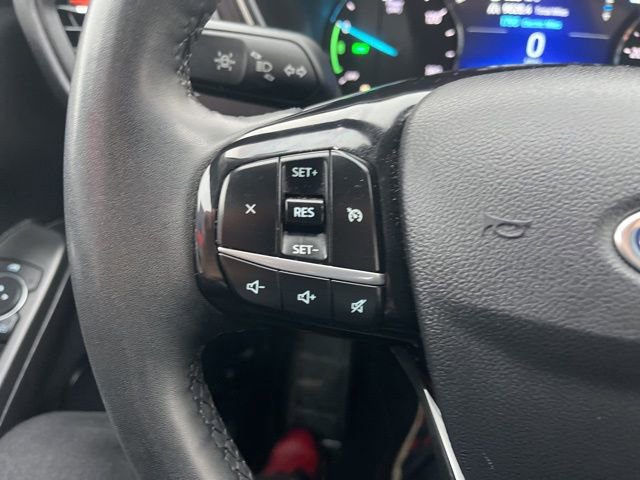 Certified 2021 Ford Escape SEL image 32