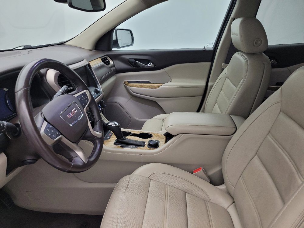 Used 2018 GMC Acadia Denali image 17