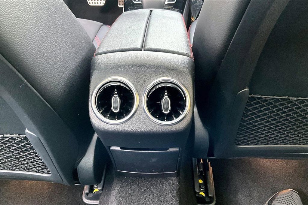 Used 2020 Mercedes-Benz CLA 250 4MATIC image 10