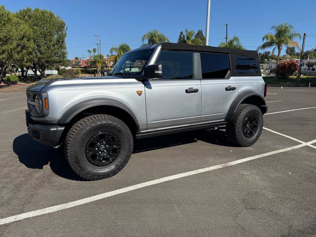 Used 2022 Ford Bronco Badlands w/ Sasquatch Package image 2