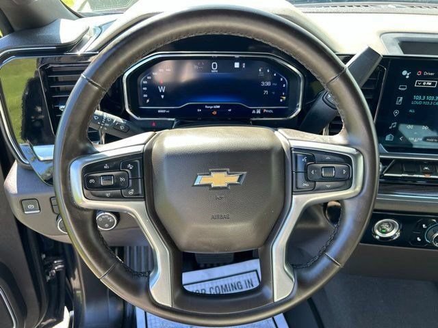 Used 2023 Chevrolet Silverado 1500 LT w/ Protection Package AWD/4WD image 16