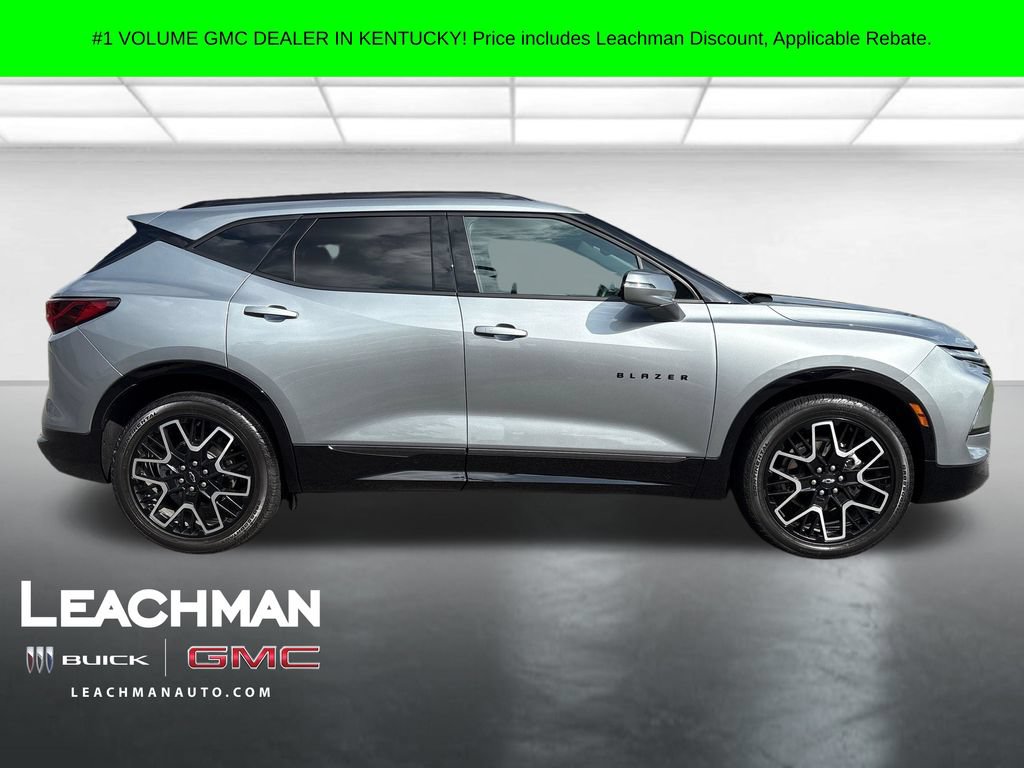Used 2025 Chevrolet Blazer RS AWD/4WD video 2