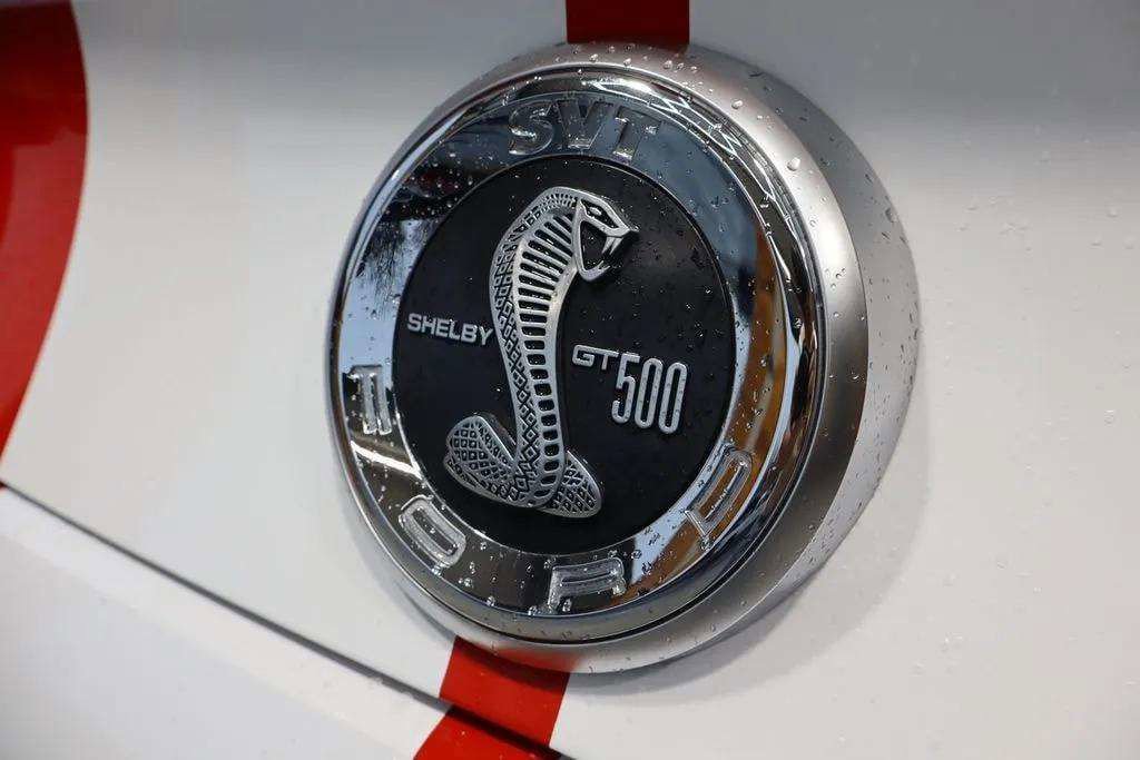 Used 2012 Ford Mustang Shelby GT500 w/ Electronics Pkg image 28