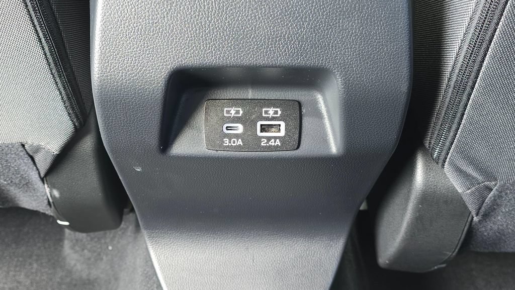 Used 2025 Subaru Crosstrek 2.5i Premium w/ Crosstrek Mirror Package AWD/4WD image 18