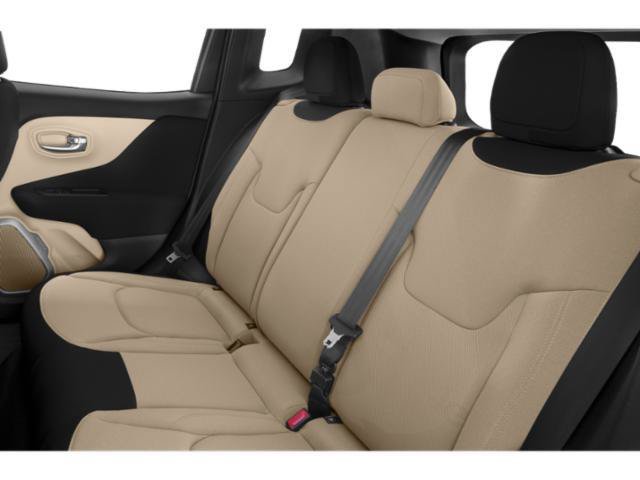 Used 2015 Jeep Renegade Latitude FWD image 17