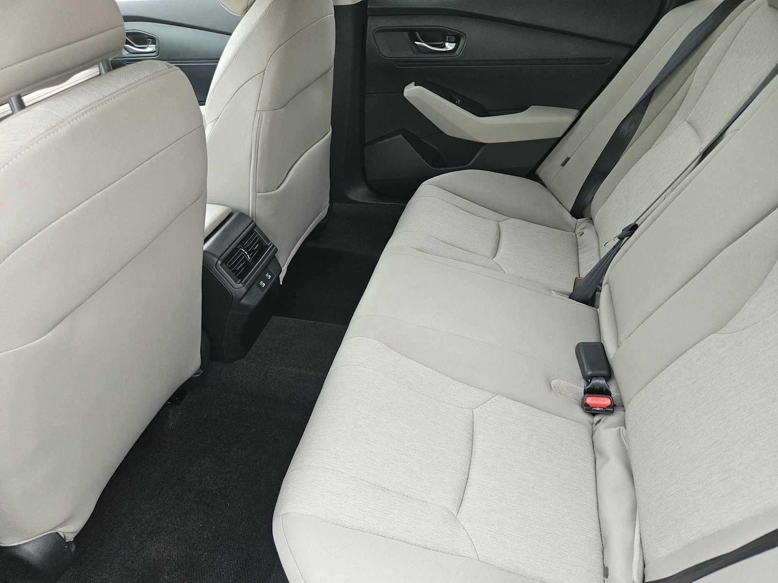 Used 2025 Honda Accord LX image 30