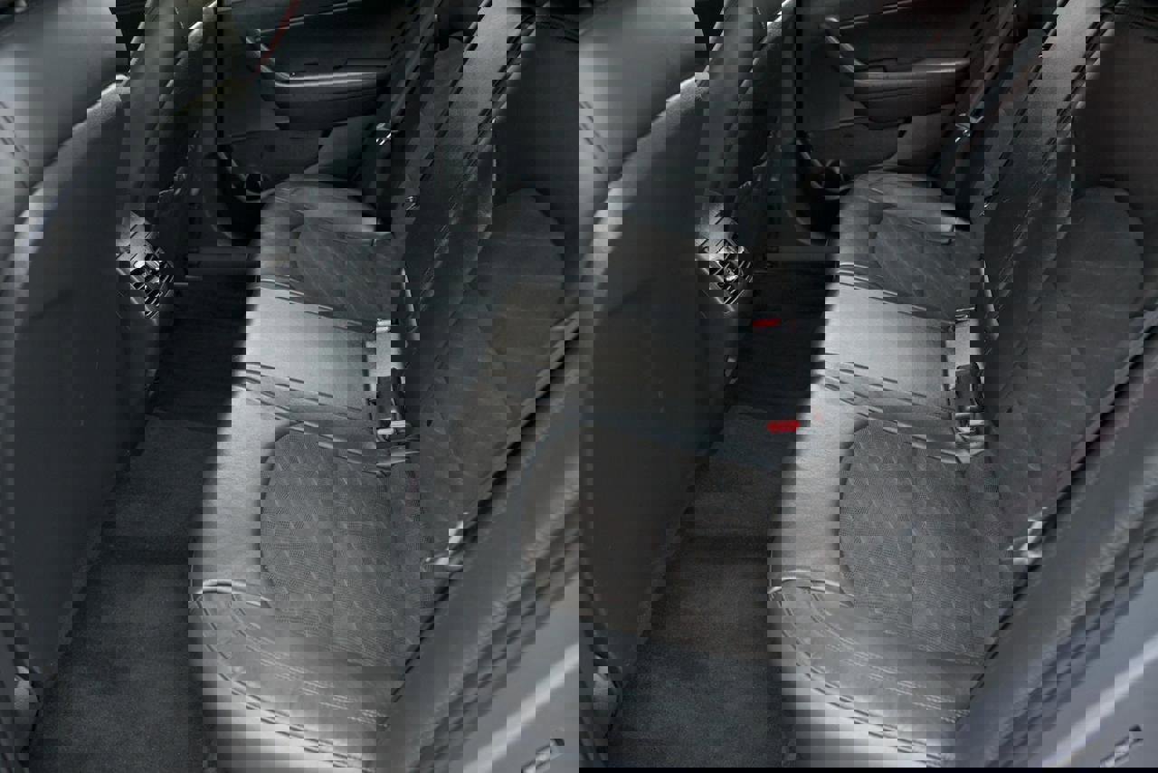 Used 2019 Hyundai Sonata Sport w/ Winter Weather Package image 8