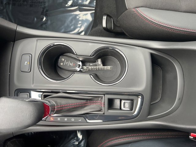 Used 2023 Chevrolet Equinox RS image 32