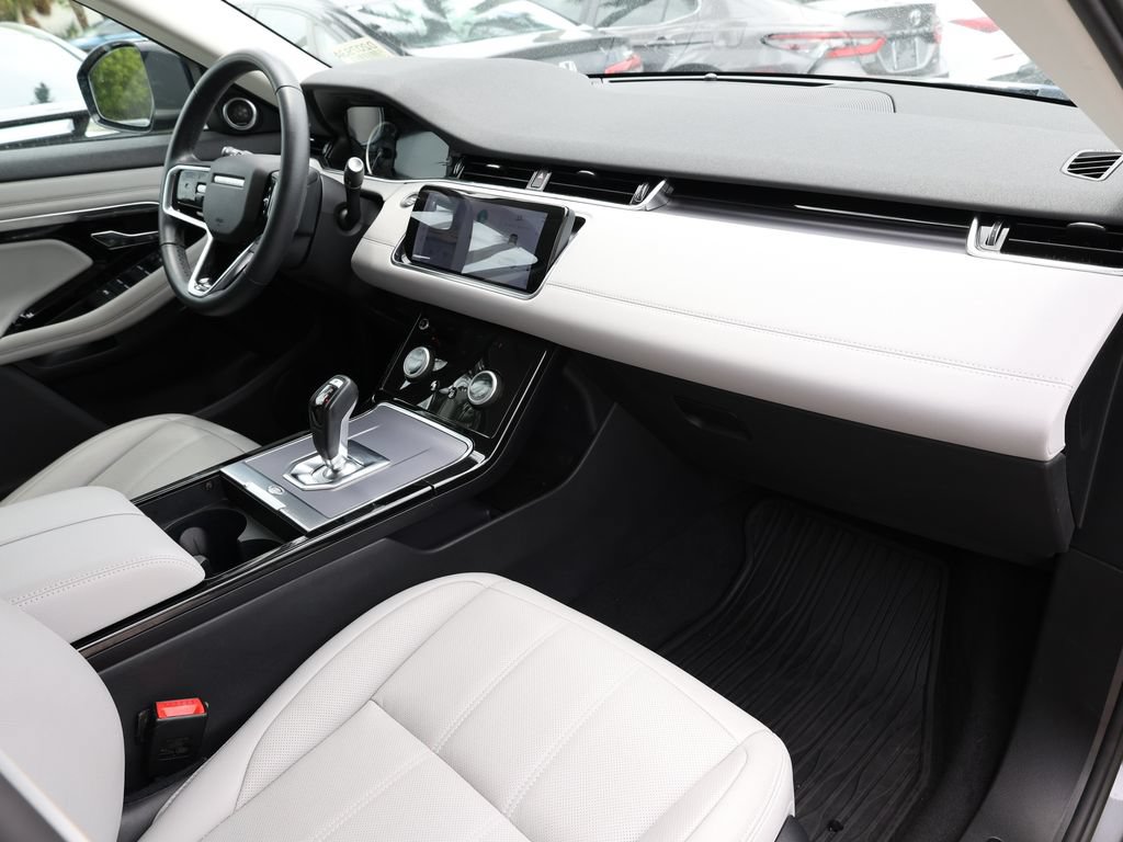 Used 2023 Land Rover Range Rover Evoque SE AWD/4WD image 21