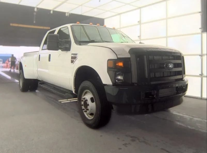 Used 2010 Ford F350 XLT AWD/4WD image 4
