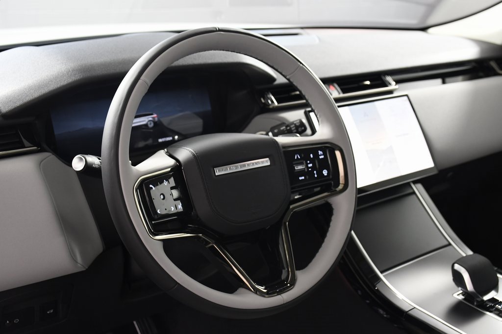 Used 2025 Land Rover Range Rover Velar Dynamic SE image 13