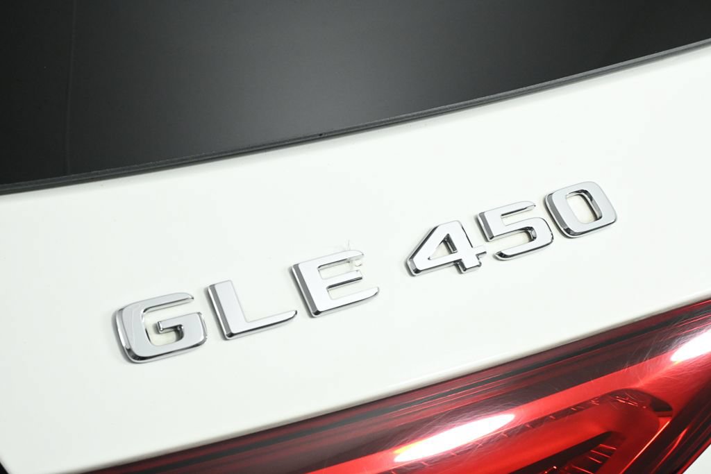 Used 2020 Mercedes-Benz GLE 450 4MATIC image 28