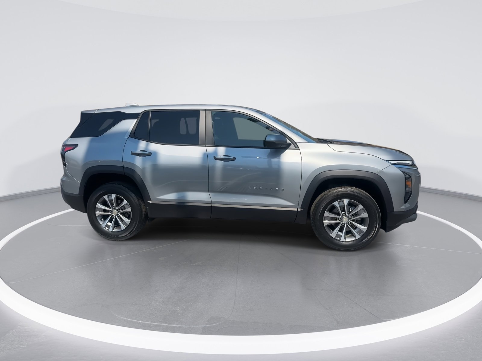 Used 2025 Chevrolet Equinox LT image 10