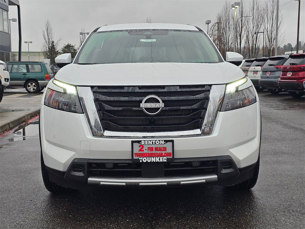 New 2025 Nissan Pathfinder SL w/ Cargo Package image 2