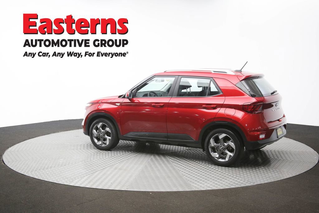 Used 2025 Hyundai Venue Limited FWD image 62