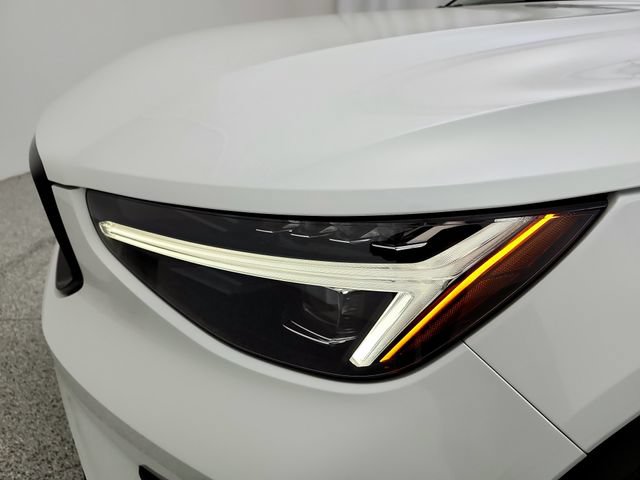 Certified 2025 Volvo XC40 B5 Ultra AWD/4WD image 31