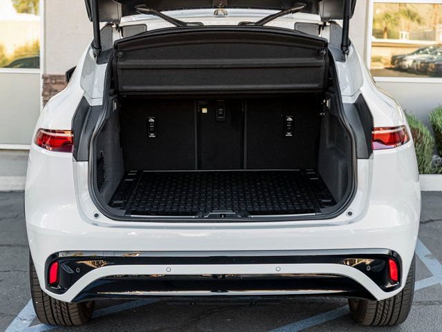 New 2026 Jaguar F-PACE R-Dynamic S AWD/4WD image 22
