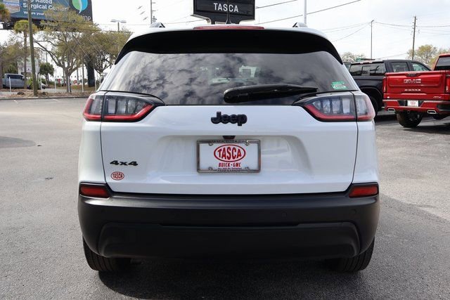 Used 2021 Jeep Cherokee Latitude Plus AWD/4WD image 7