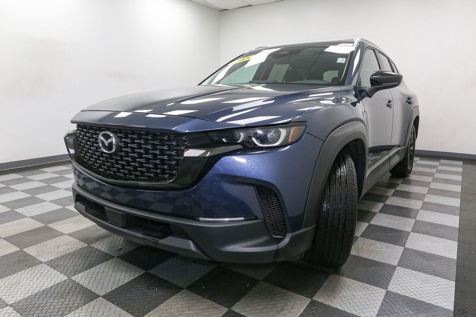 Used 2026 MAZDA CX-50 AWD 2.5 S w/ Preferred Pkg image 4