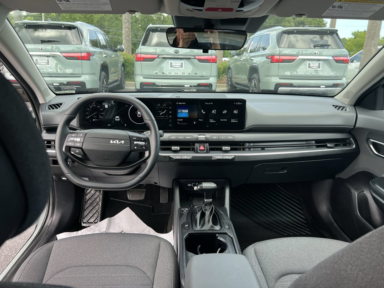Used 2025 Kia K4 EX FWD image 31
