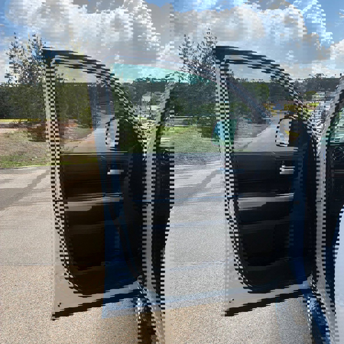 Used 2018 Toyota Tundra Limited image 6