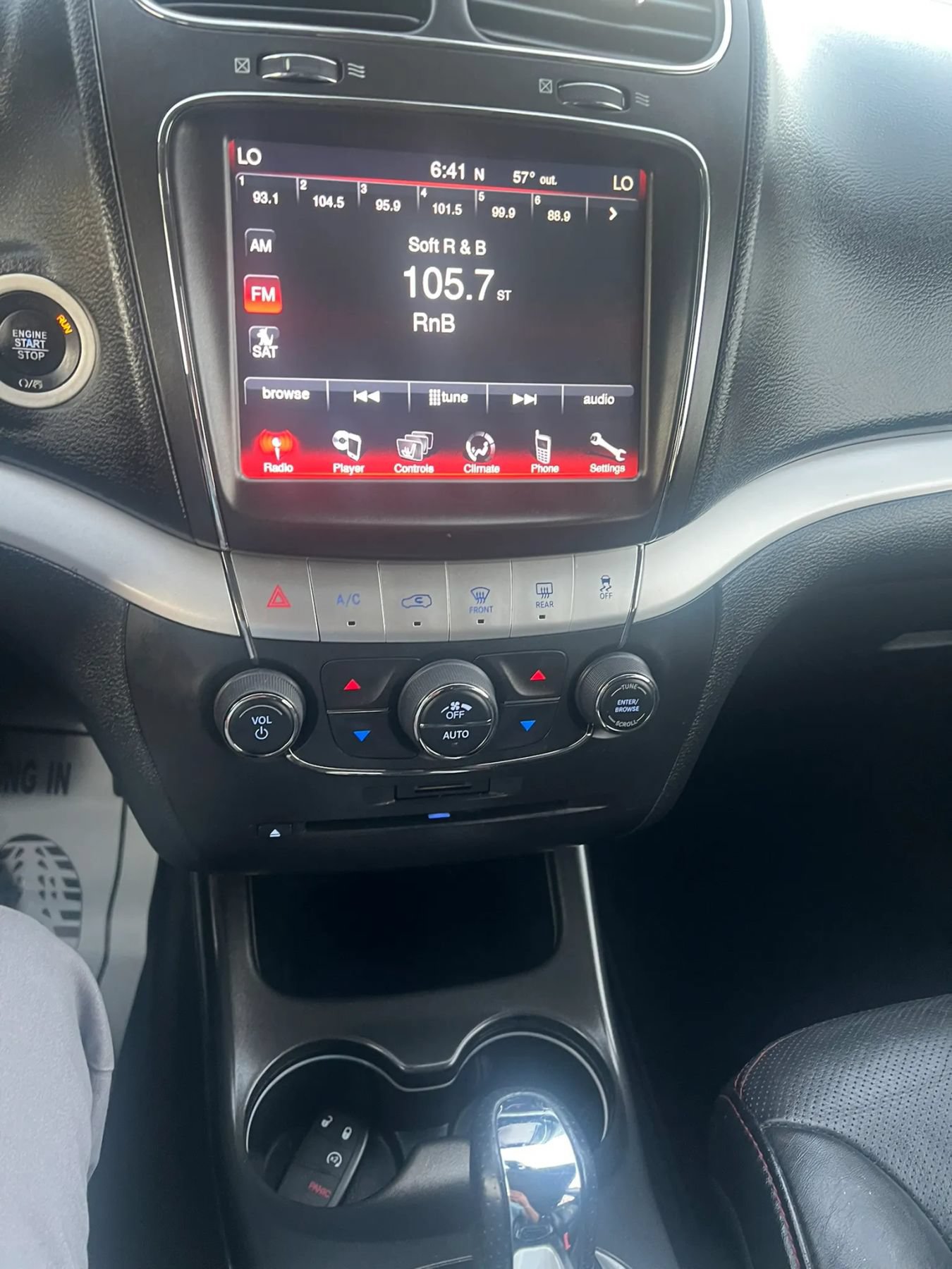 Used 2018 Dodge Journey GT FWD image 13