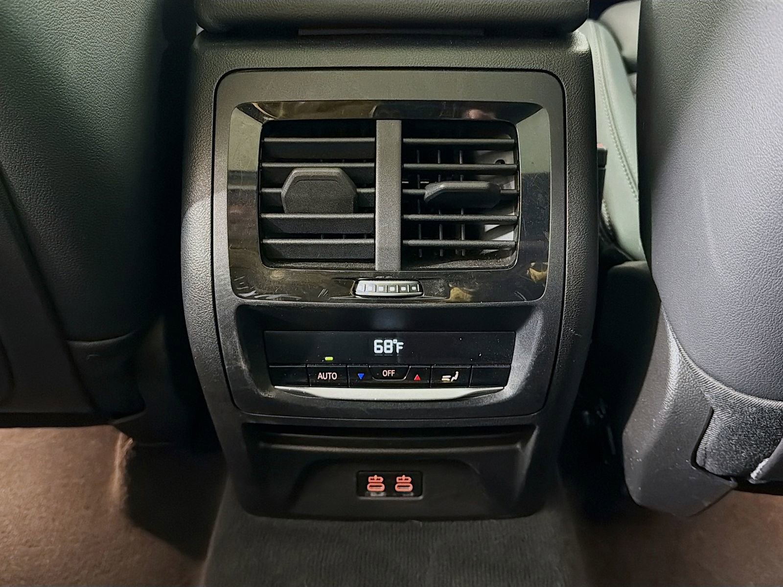 Used 2023 BMW X3 xDrive30i w/ M Sport Package image 27