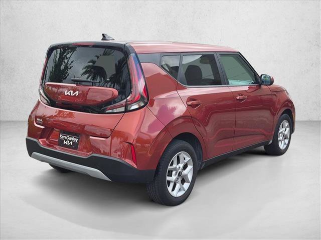 Used 2024 Kia Soul LX w/ Option Group 015 FWD image 5