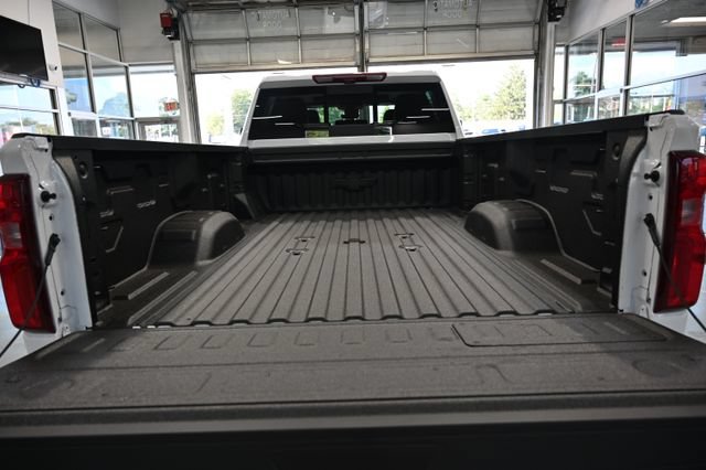 New 2026 Chevrolet Silverado 3500 LTZ w/ LTZ Plus Package AWD/4WD image 8