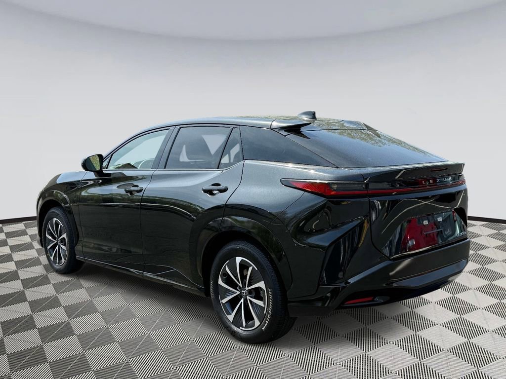 Used 2024 Lexus RZ 300e Premium w/ Accessory Package (Z1) image 4