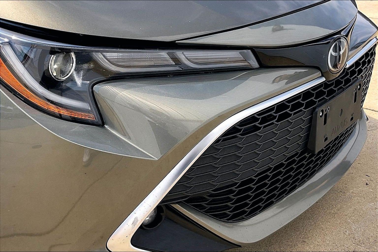 Used 2019 Toyota Corolla XSE FWD image 34