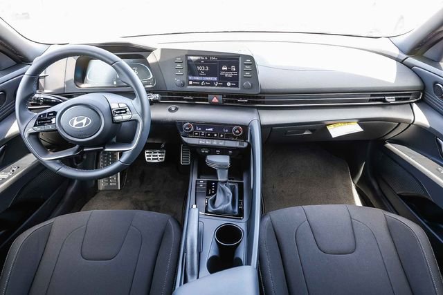 New 2026 Hyundai Elantra Sport w/ Cargo Package FWD image 12