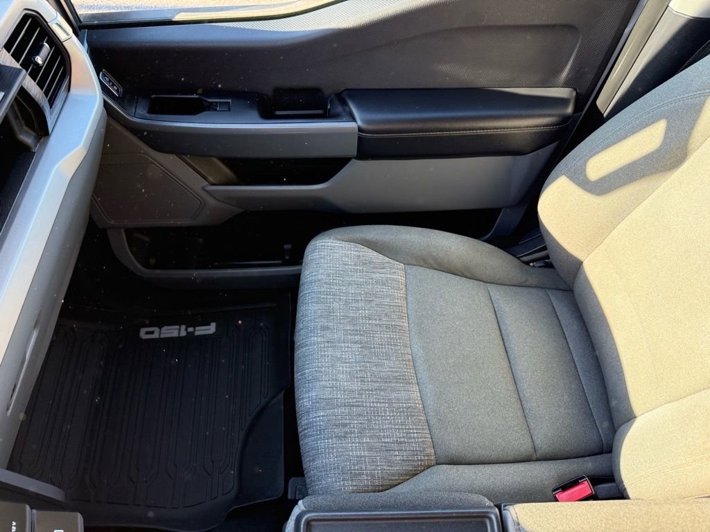 Used 2023 Ford F150 XLT image 30
