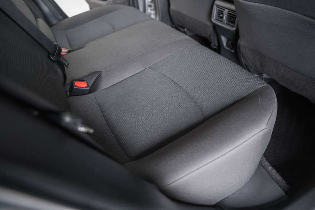 Used 2025 Toyota RAV4 LE image 28